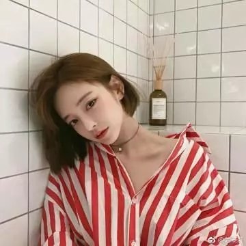 娇娃闹军营